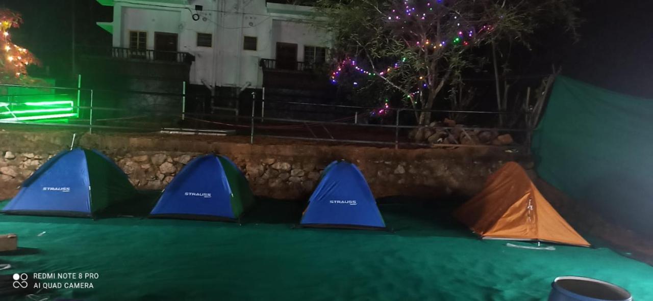 הוסטל 3R Residency מונאר מראה חיצוני תמונה