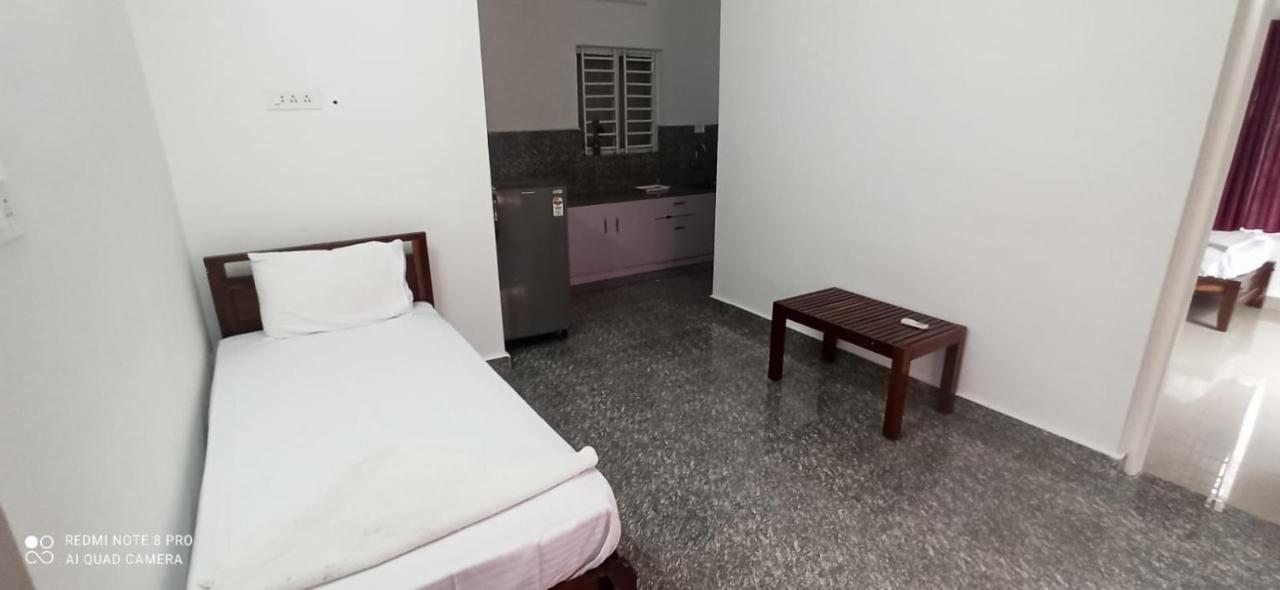 הוסטל 3R Residency מונאר מראה חיצוני תמונה